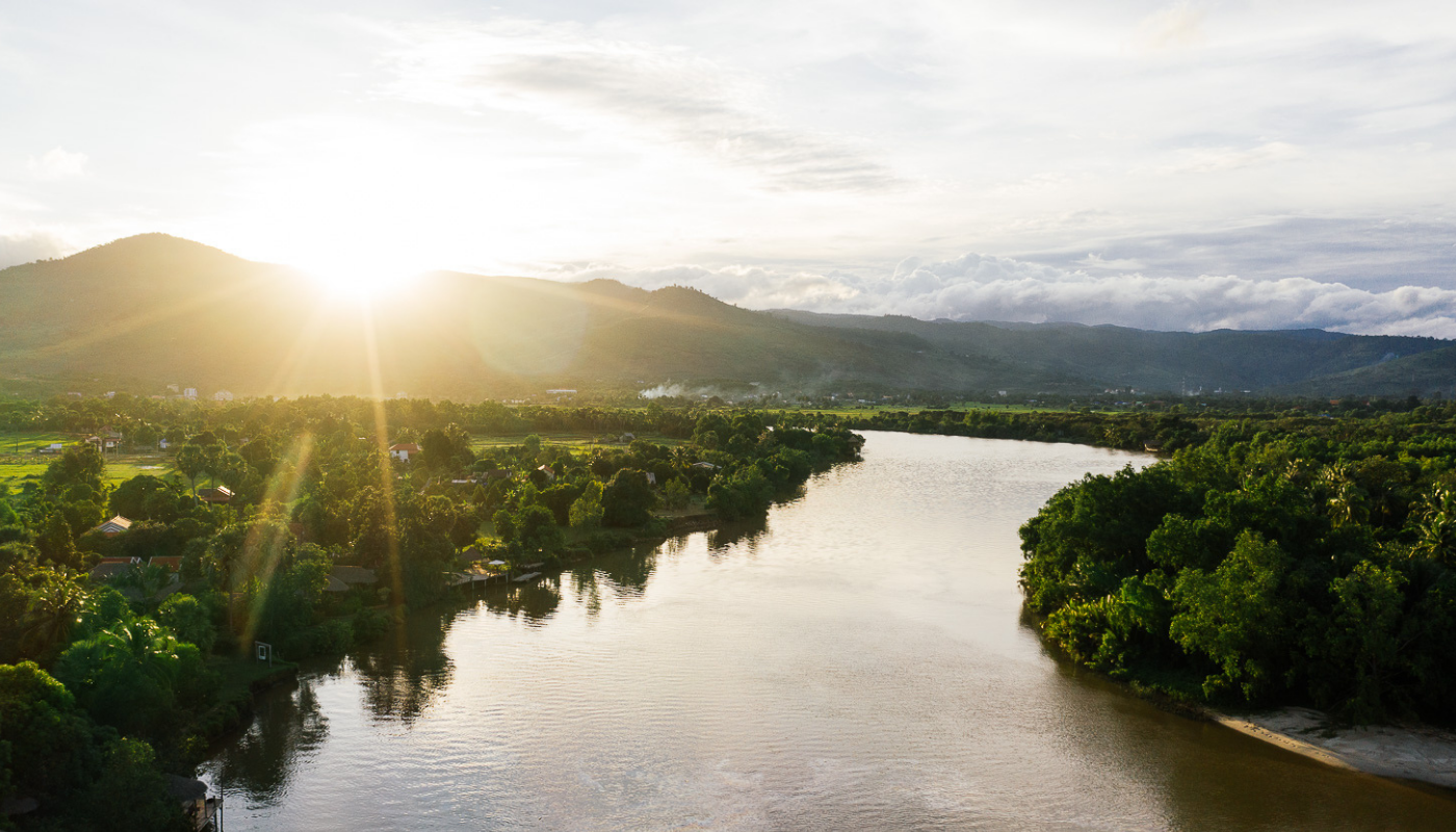 Dorsu Kampot River