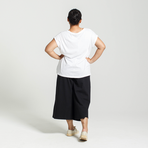 Dorsu | Ethical Cotton Basics | Rolled Sleeve Crew | White