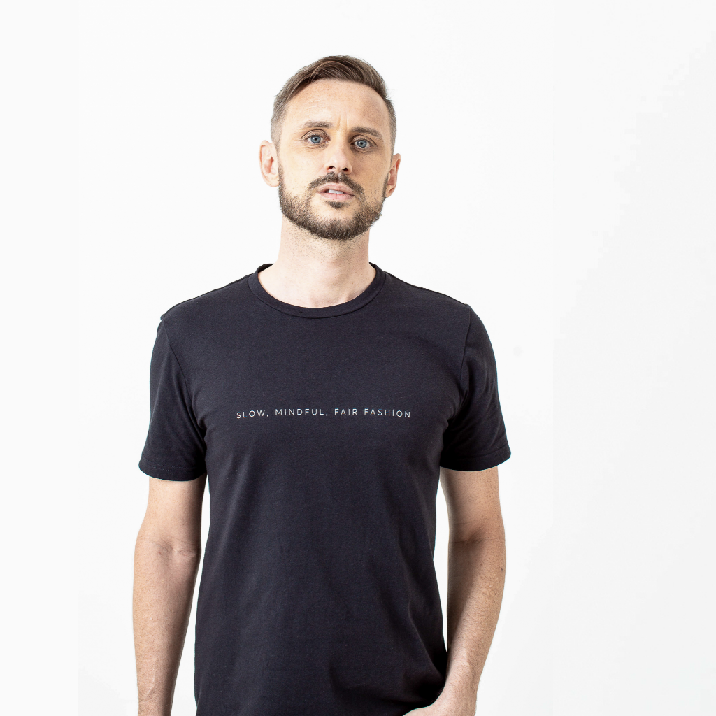 Dorsu | Ethical Cotton Basics | SMFF Men's T-Shirt | Black