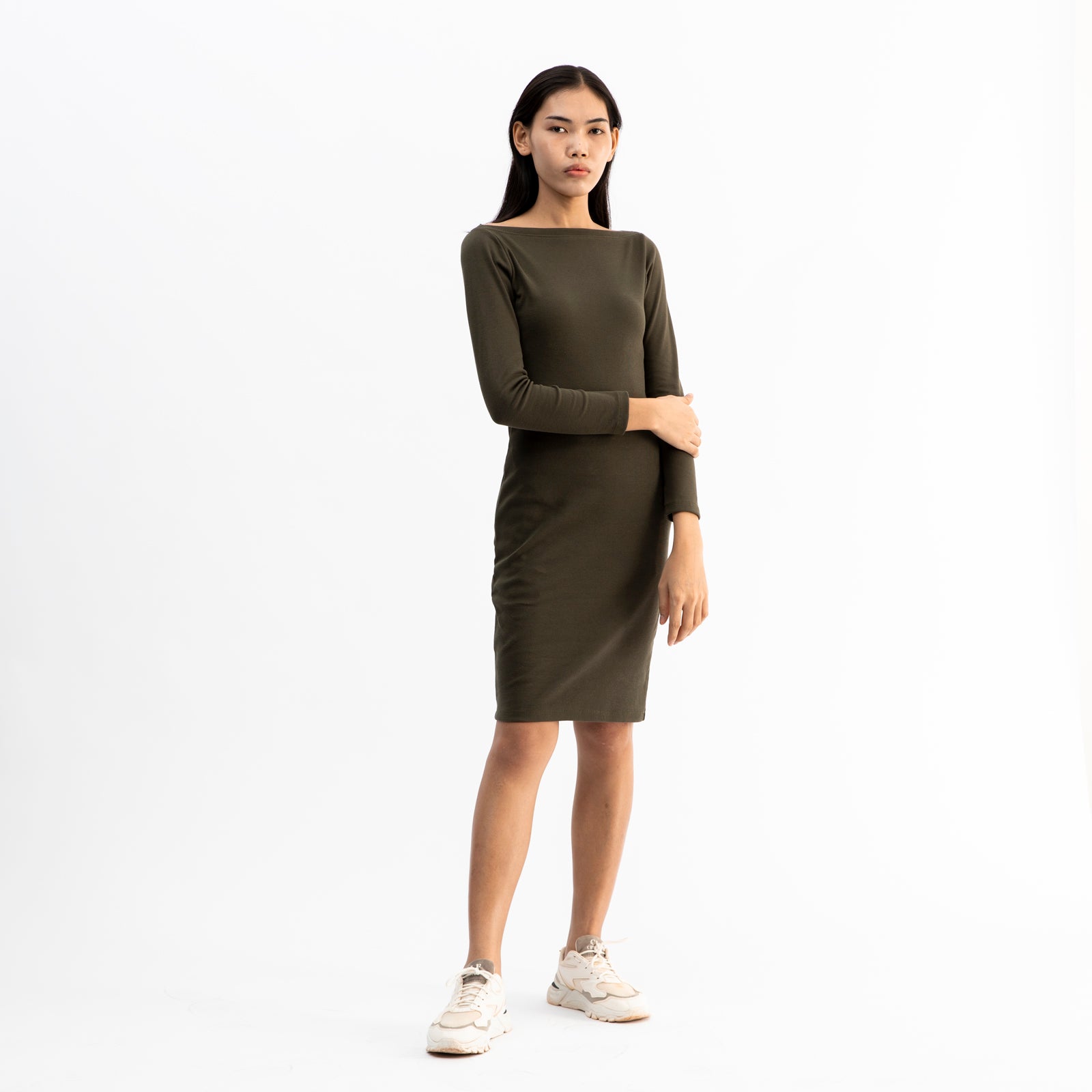 Dorsu | Ethical Cotton Basics | Long Sleeve Midi Dress | Moss Green